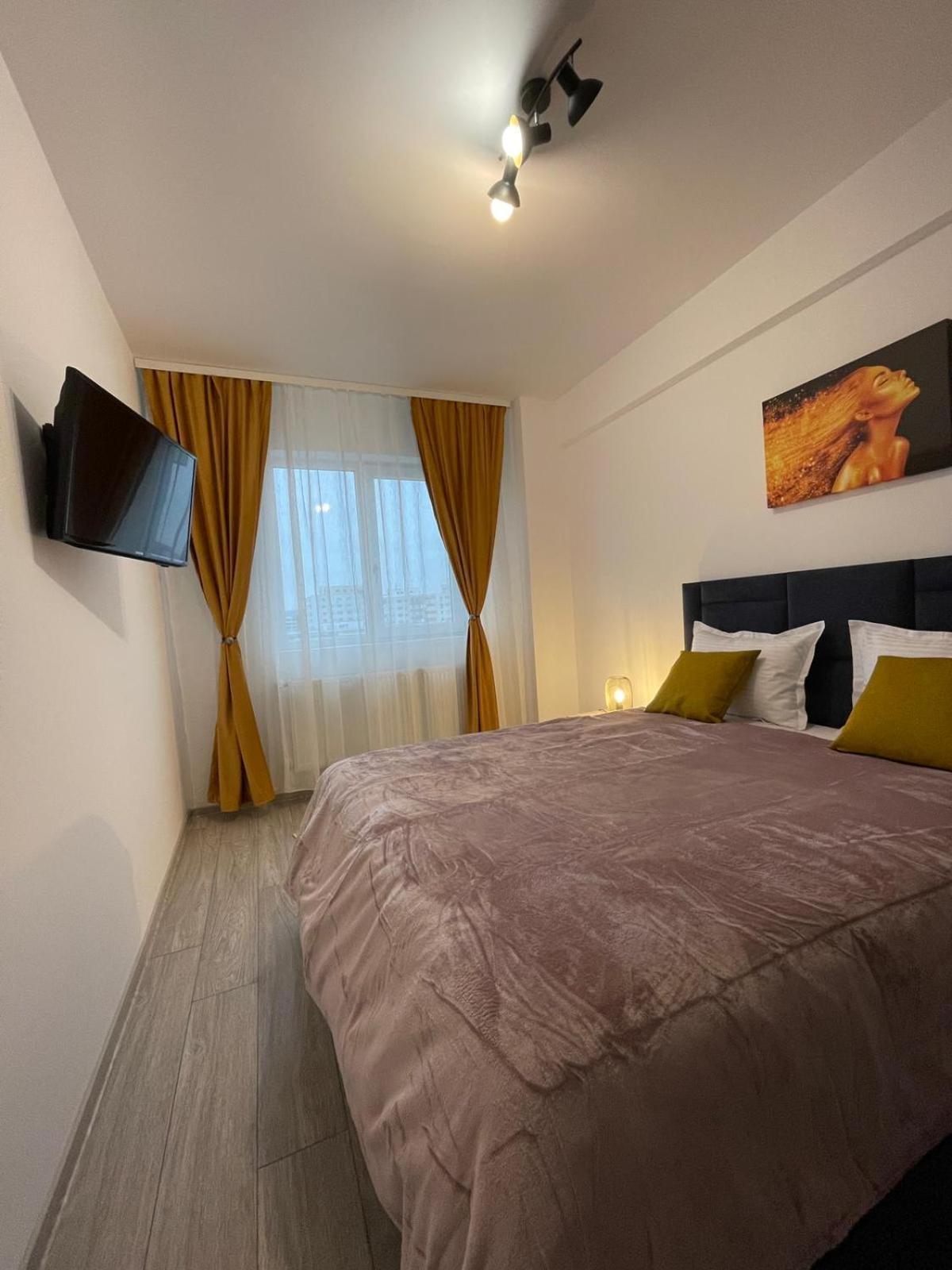 יאשי Palas Retreat - Q Residence מראה חיצוני תמונה