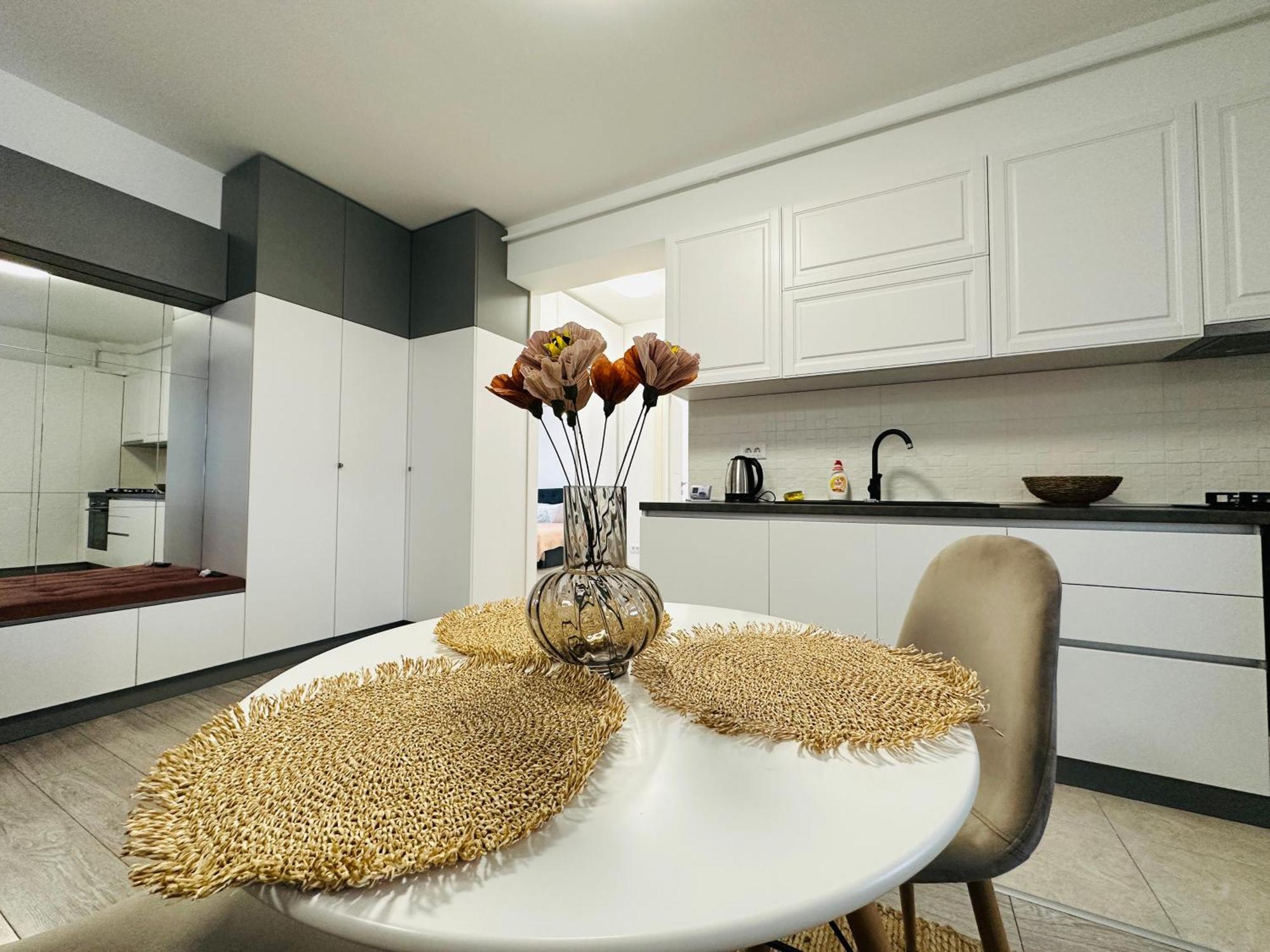 יאשי Palas Retreat - Q Residence מראה חיצוני תמונה