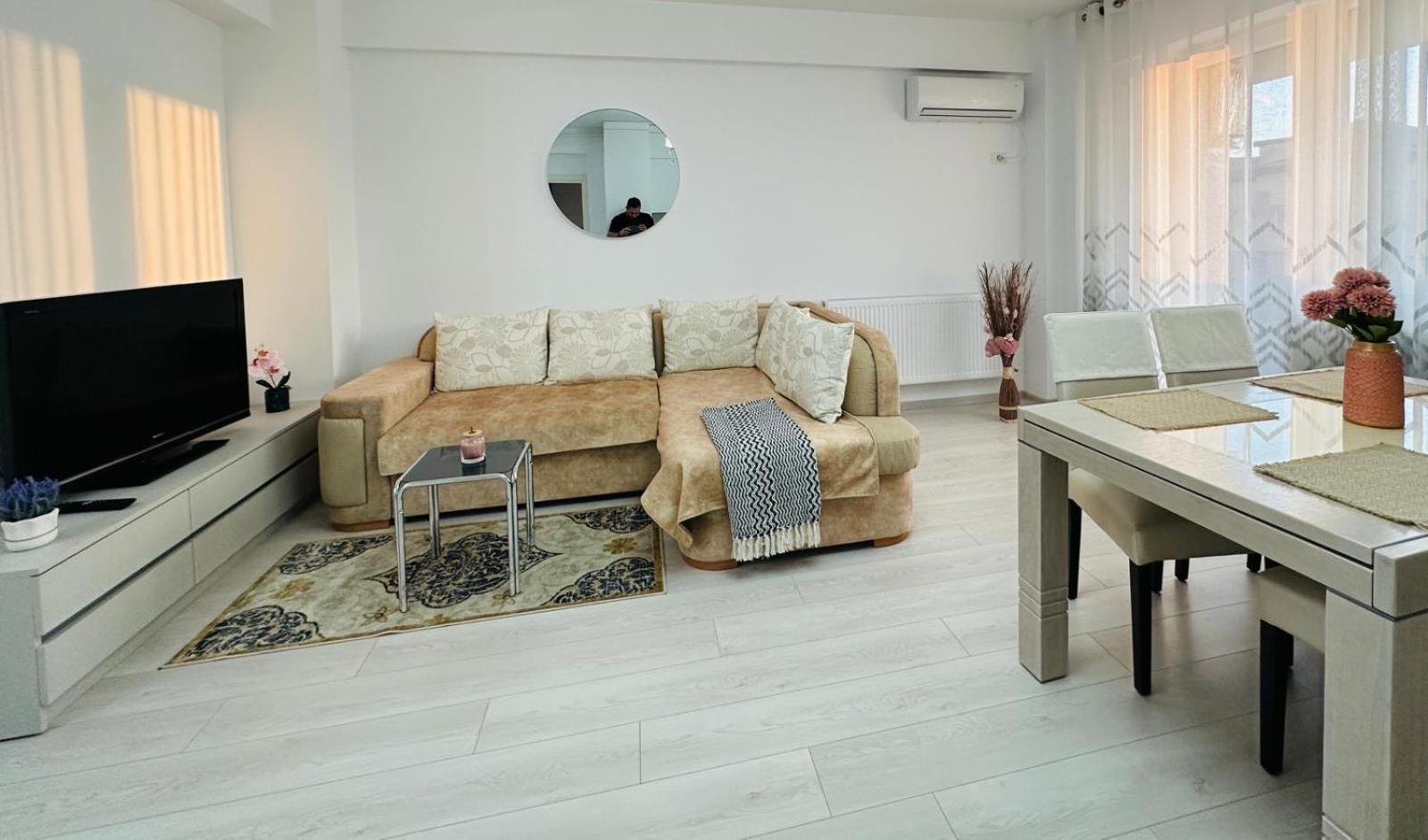 יאשי Palas Retreat - Q Residence מראה חיצוני תמונה