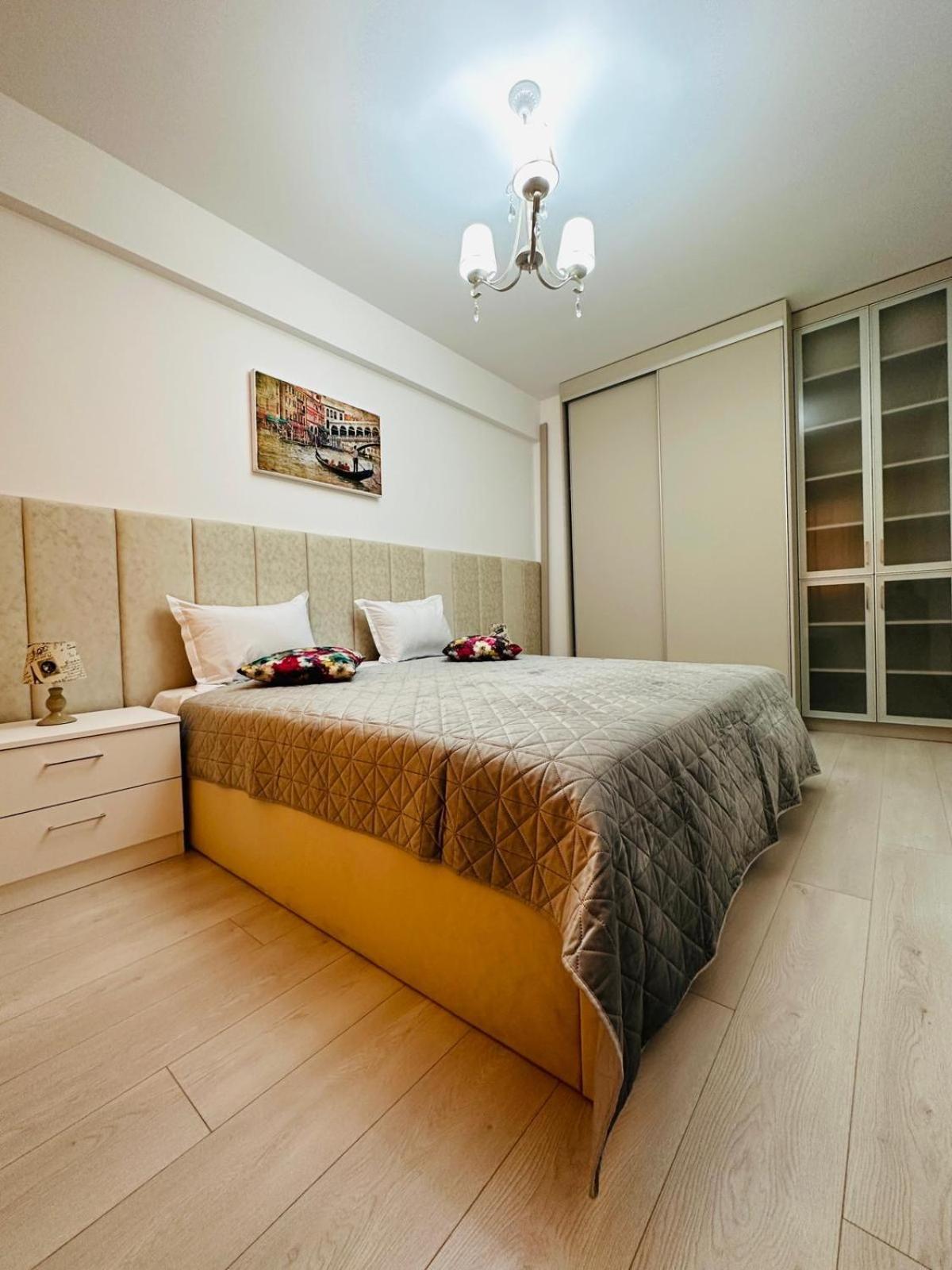 יאשי Palas Retreat - Q Residence מראה חיצוני תמונה